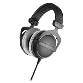 beyerdynamic-dt770-pro-podcast-headphones