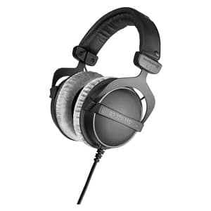 beyerdynamic-dt770-pro-podcast-headphones-300 beyerdynamic-dt770-pro-podcast-headphones